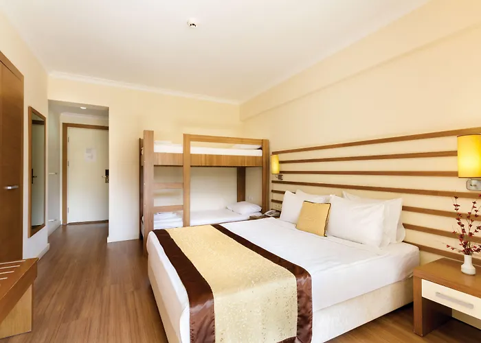 Hotel Akbulut & Spa Guzelcamlı