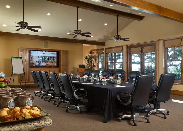 Inn On Lake Granbury A Boutique Hotel