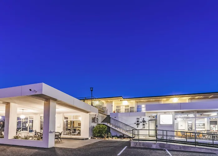 The Oriana Orange - Retro Hotel & Resort