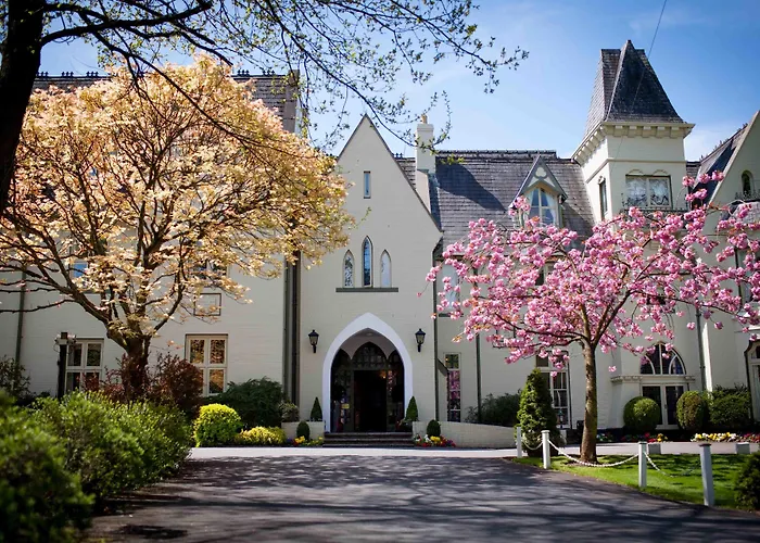 Glen-Yr-Afon House Hotel Usk