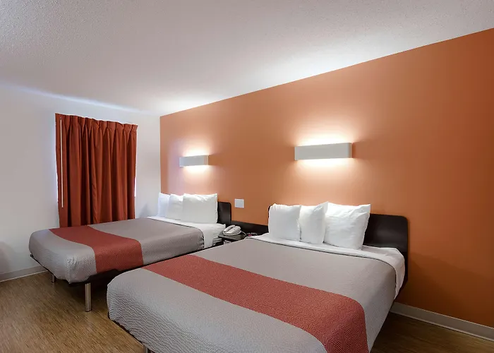 Motel 6-Brandon, Mb