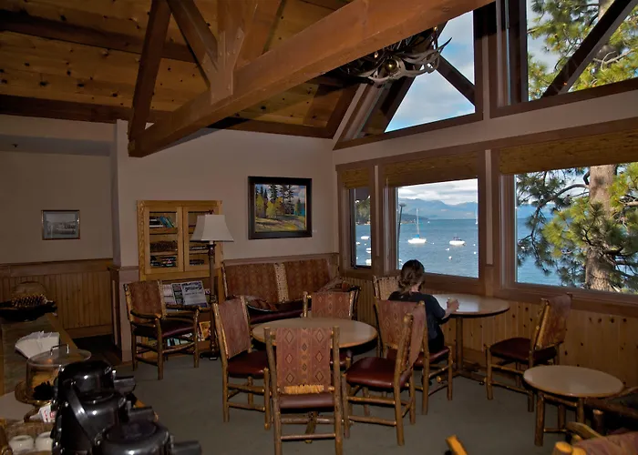 Sunnyside Resort And Lodge