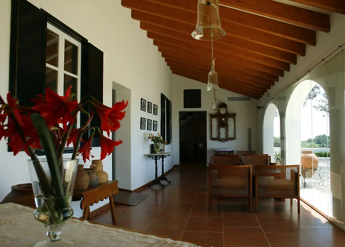 Hotel Rural Binigaus Vell Es Migjorn Gran