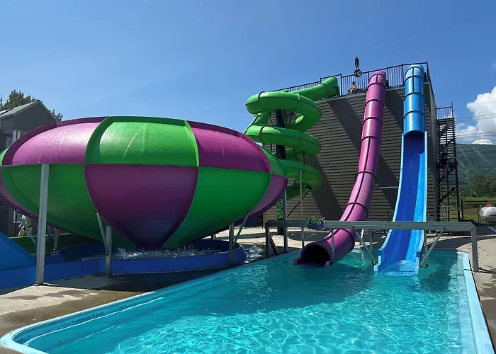 Condos Vacances Msa - Incluant Piscine Et Spas Exterieurs Chauffes A L'Annee!! Beaupre