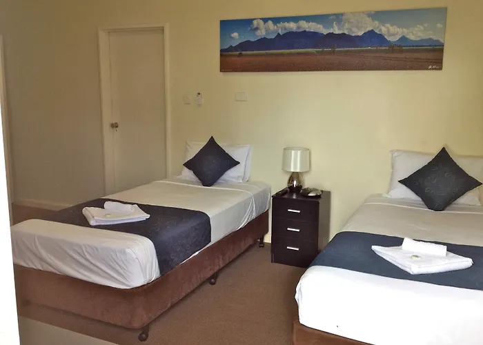 Lees Hotel Ingham