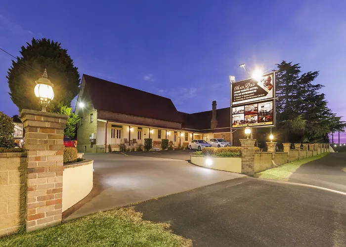Black Gold Motel