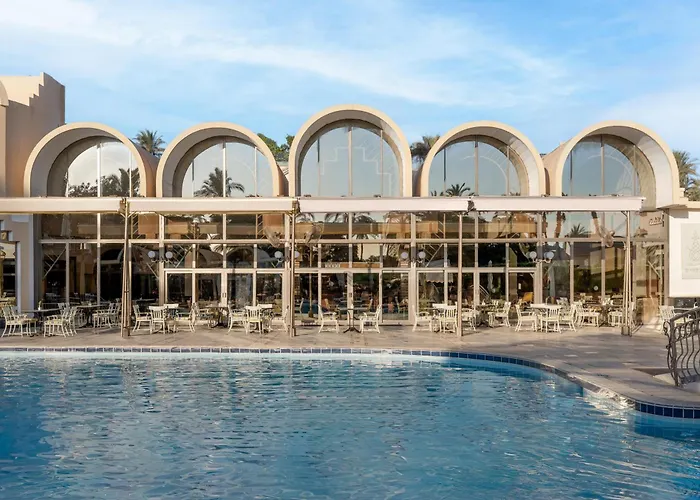 Jaz Pyramids Resort Kafr Ghatati