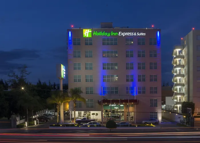 Holiday Inn Express & Suites Queretaro By Ihg