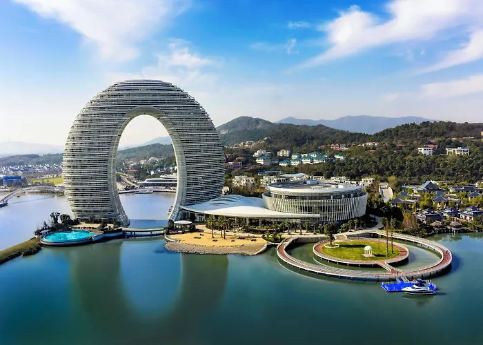 Sheraton Huzhou Taihu Lake Hot Spring Resort & Spa
