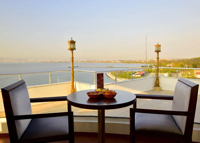 Wellborn Luxury Hotel