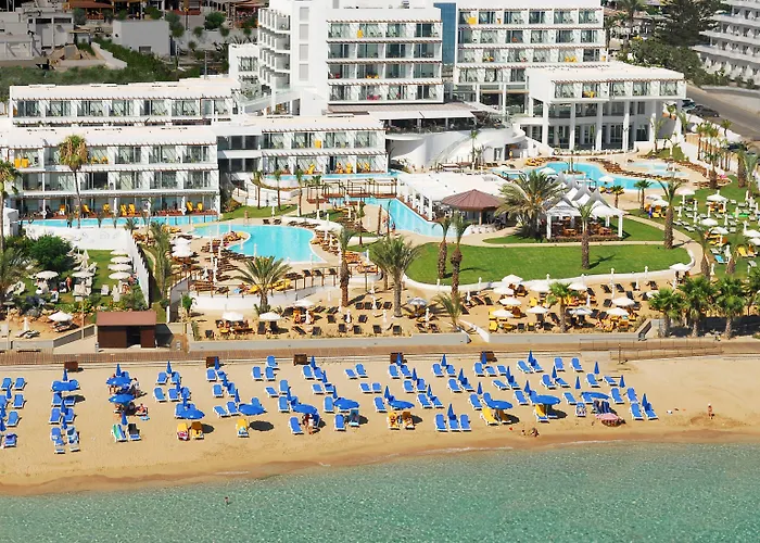 Sunrise Pearl Hotel & Spa Protaras