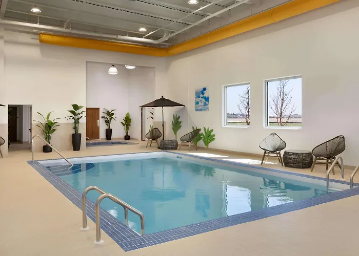 Microtel Inn And Suites By Wyndham Weyburn