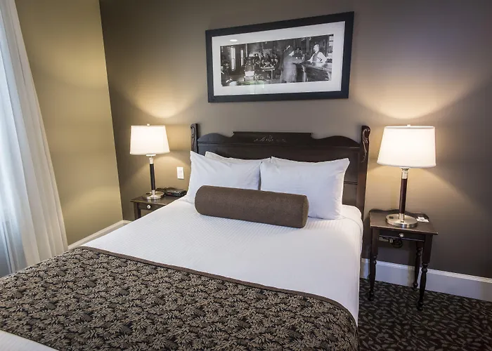 Hume Hotel & Spa Nelson