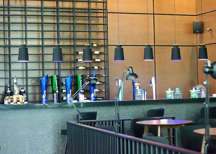 Grand Alora Hotel