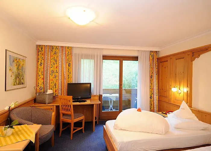 Hotel Fuerstenhof Schenna