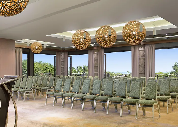 Sheraton New Caledonia Deva Spa & Golf Resort Bourail