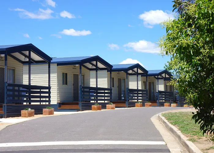 Crestview Tourist Park Hotel Queanbeyan