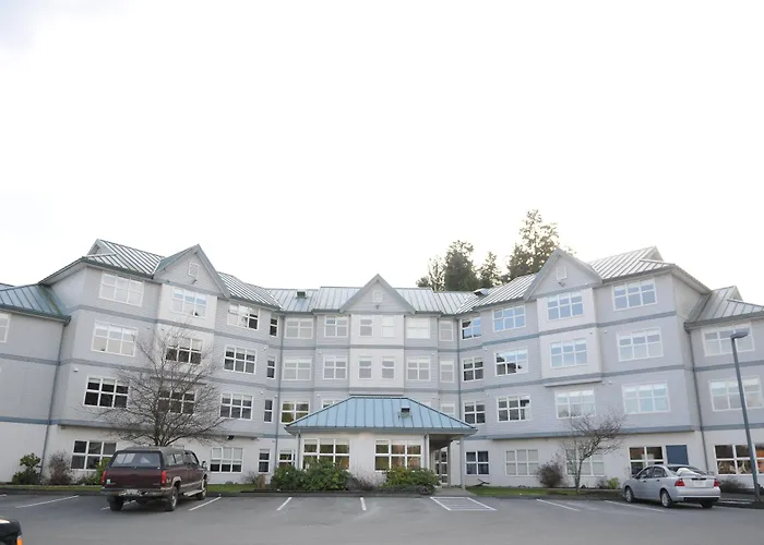 Quarterdeck Inn Port Hardy