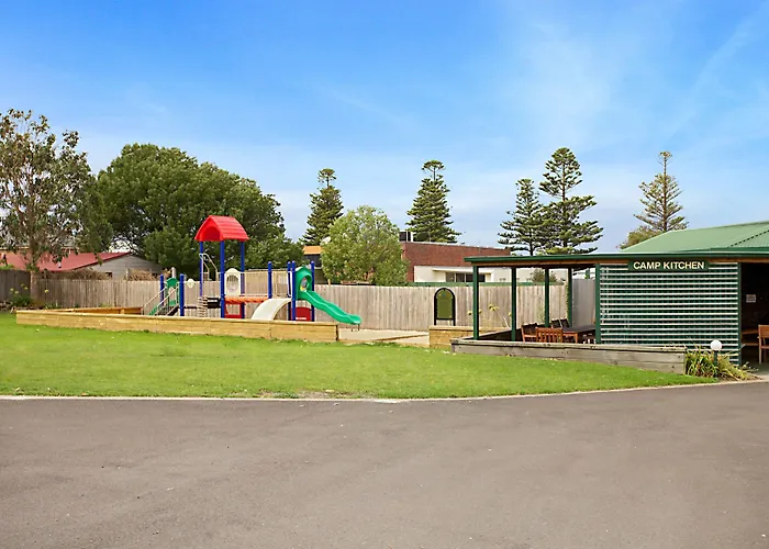 Portland Holiday Village