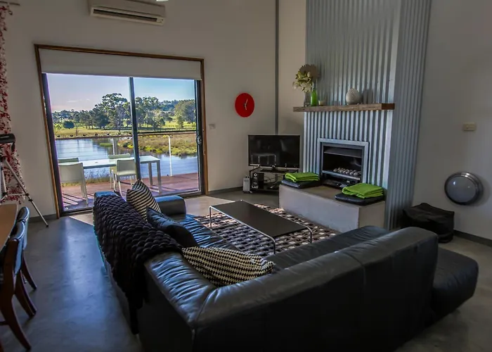 Tonic Hotel Lovedale
