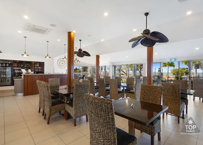 Cardwell Beachcomber Motel & Tourist Park