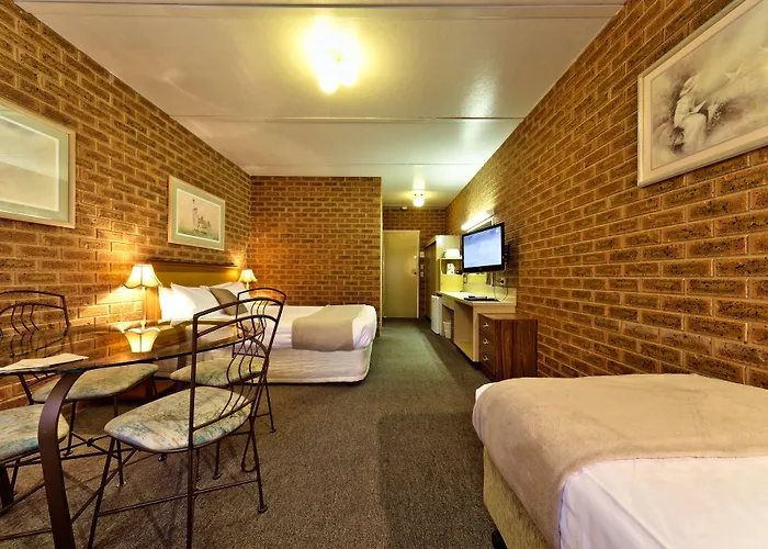 Central Yarrawonga Motor Inn
