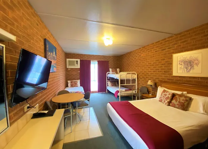 Central Yarrawonga Motor Inn