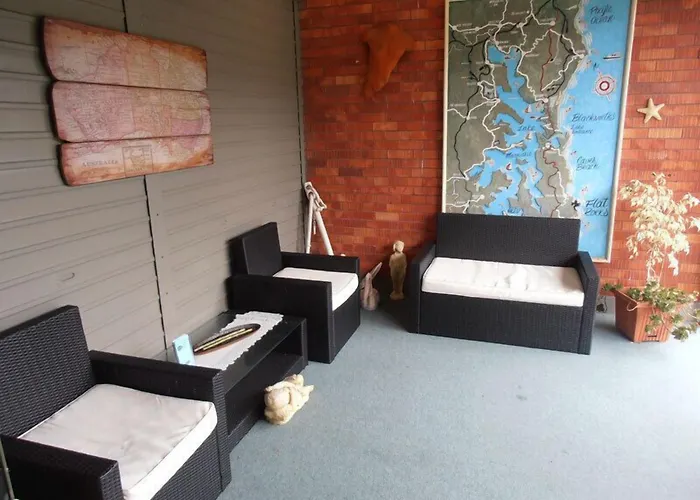 Black Swan Waterfront Motel (Adults Only)