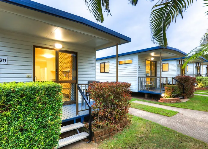Alex Beach Cabins And Tourist Park