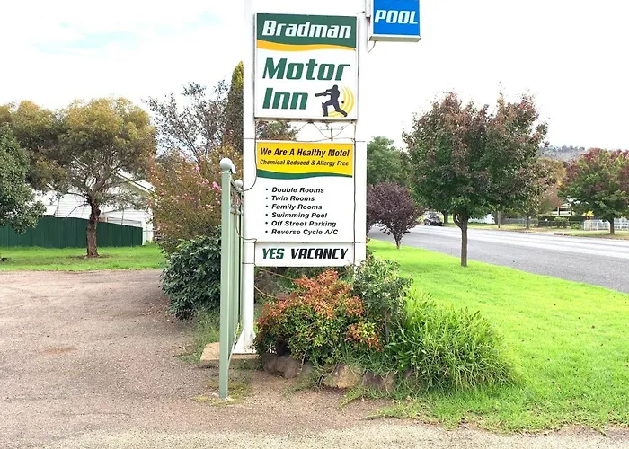 Bradman Motor Inn