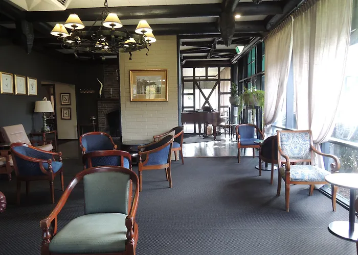 New England Motor Lodge