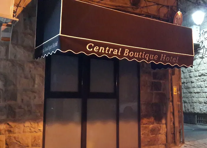 Central Boutique Hotel