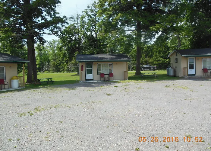 Evergreen Motel Oswego