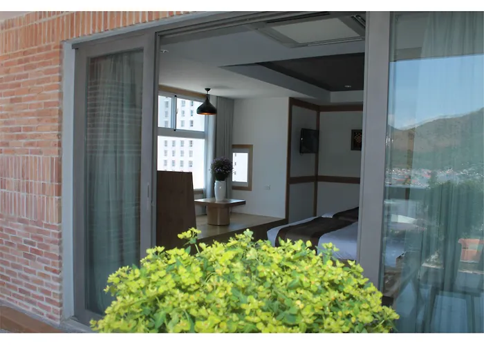 Seasing Boutique Hotel