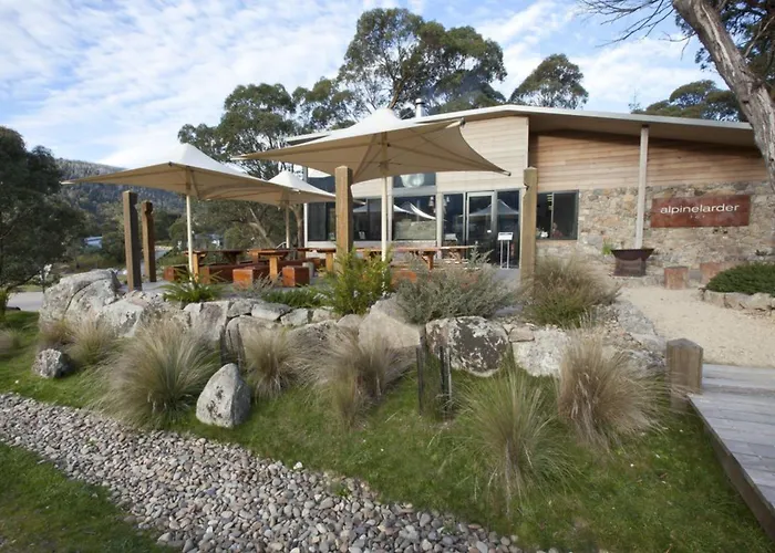 Oaks Lake Crackenback Resort