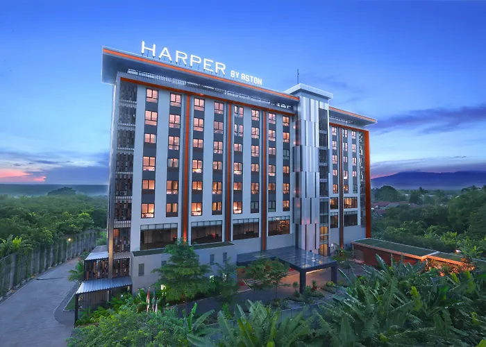 Harper Purwakarta By Aston