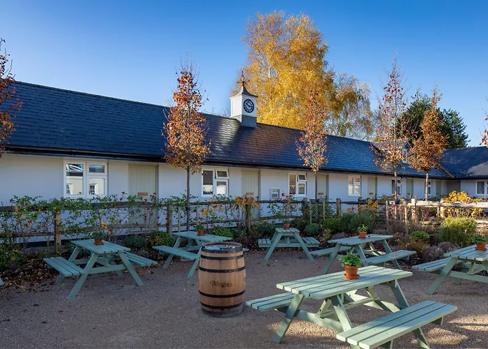 The Inn West End