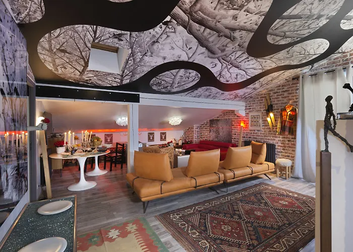 Snow Lodge Hotel Courchevel 1850