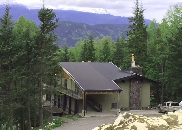 The Lodge At Skeena Landing