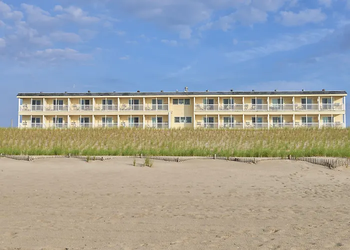 Drifting Sands Oceanfront Hotel