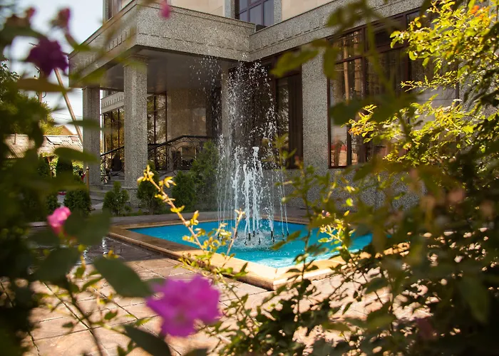 Discovery Hotel