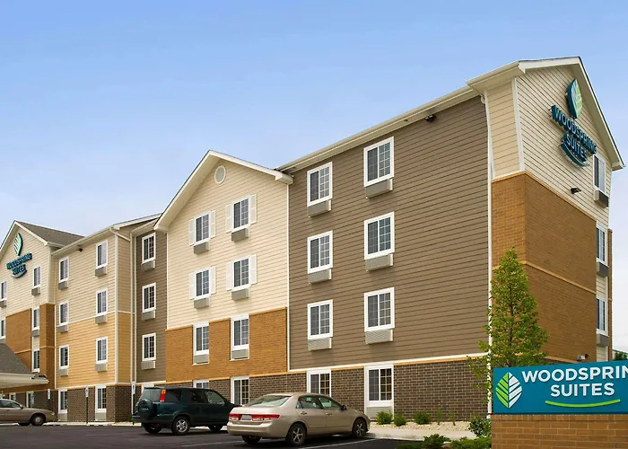Woodspring Suites Chicago