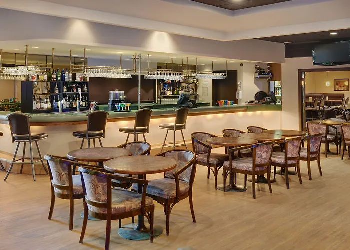 Kindersley Inn