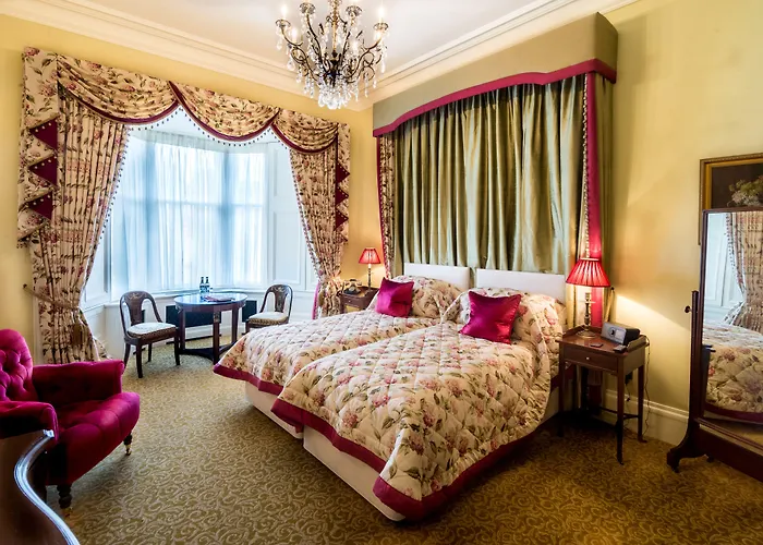Crossbasket Castle, Hotel & Restaurant High Blantyre