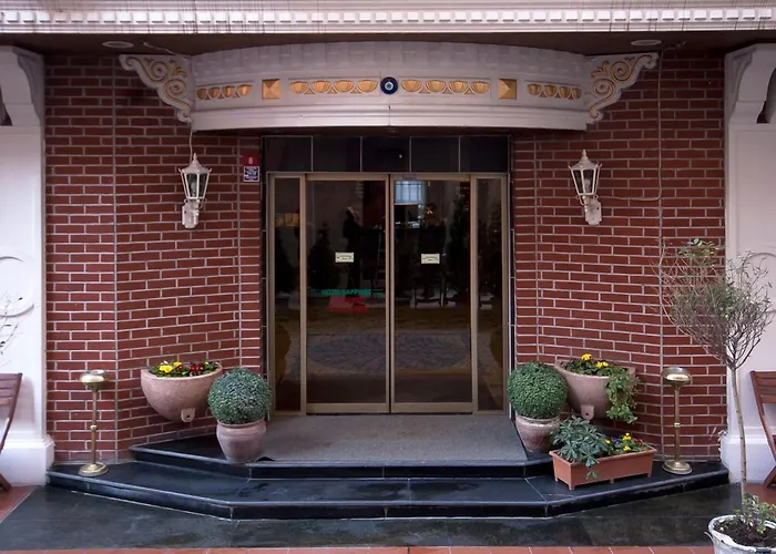 Hotel Sapphire
