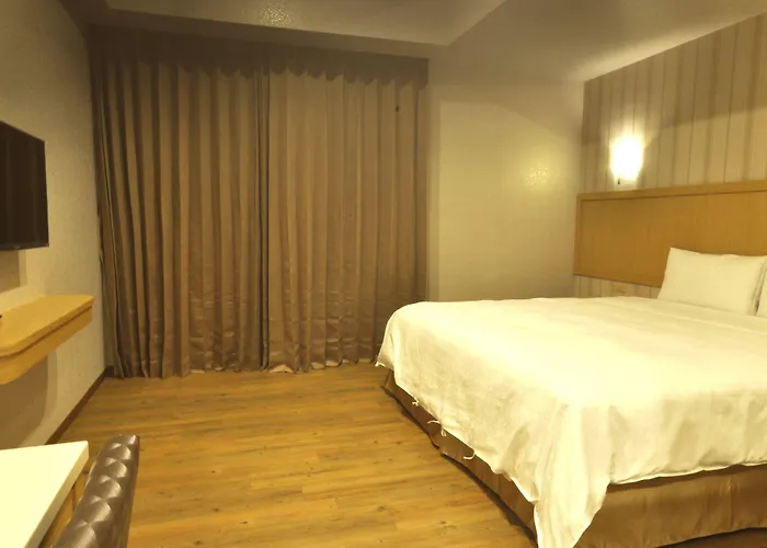 Fish Hotel-Pingtung