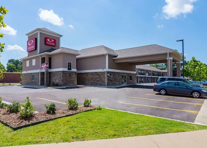 Econo Lodge Inn & Suites North Little Rock Near Riverfront