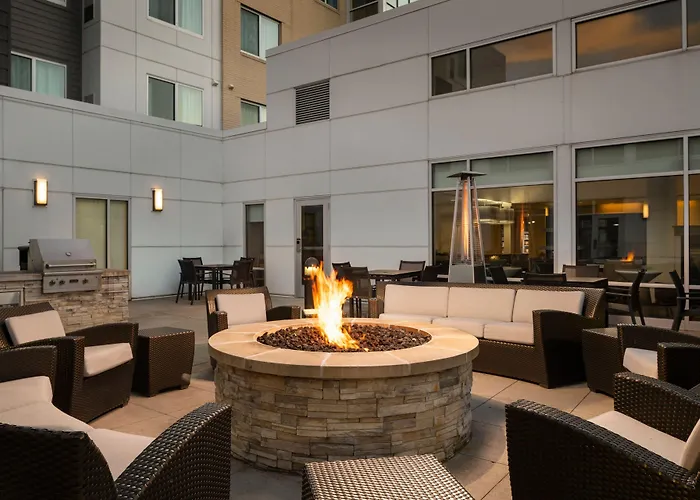 Residence Inn By Marriott Milwaukee West