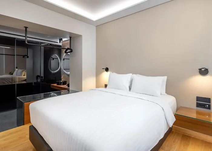Amazon Hotel