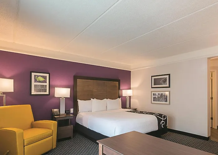 La Quinta By Wyndham Atlanta Alpharetta